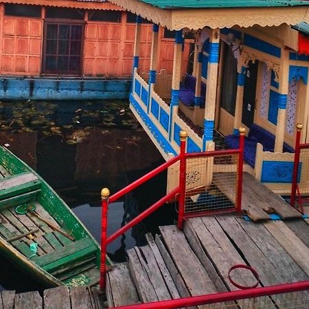 Lalarukh Group Of Houseboats Ξενοδοχείο Σριναγκάρ Εξωτερικό φωτογραφία